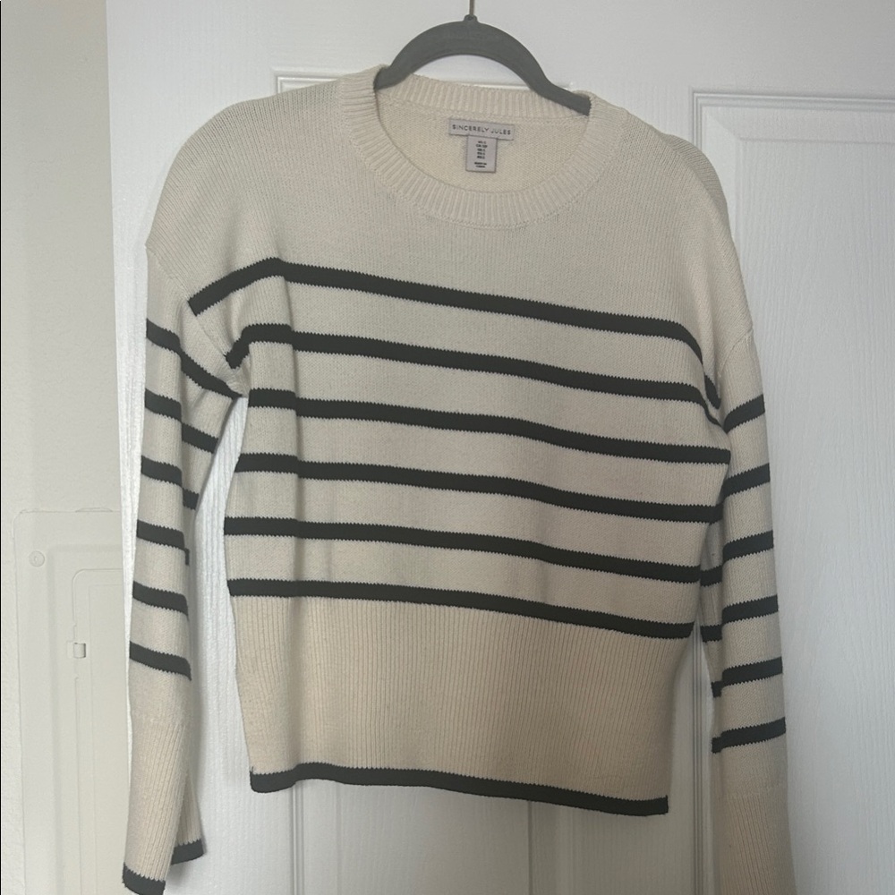 NWOT Sincerely Jules Black and Cream Striped Sweater